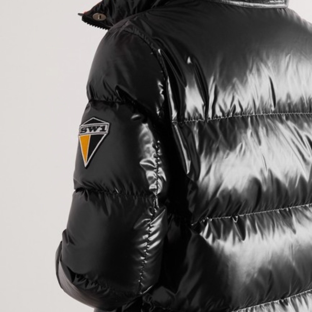 Burberry Puffer size L - Picture 9 of 12